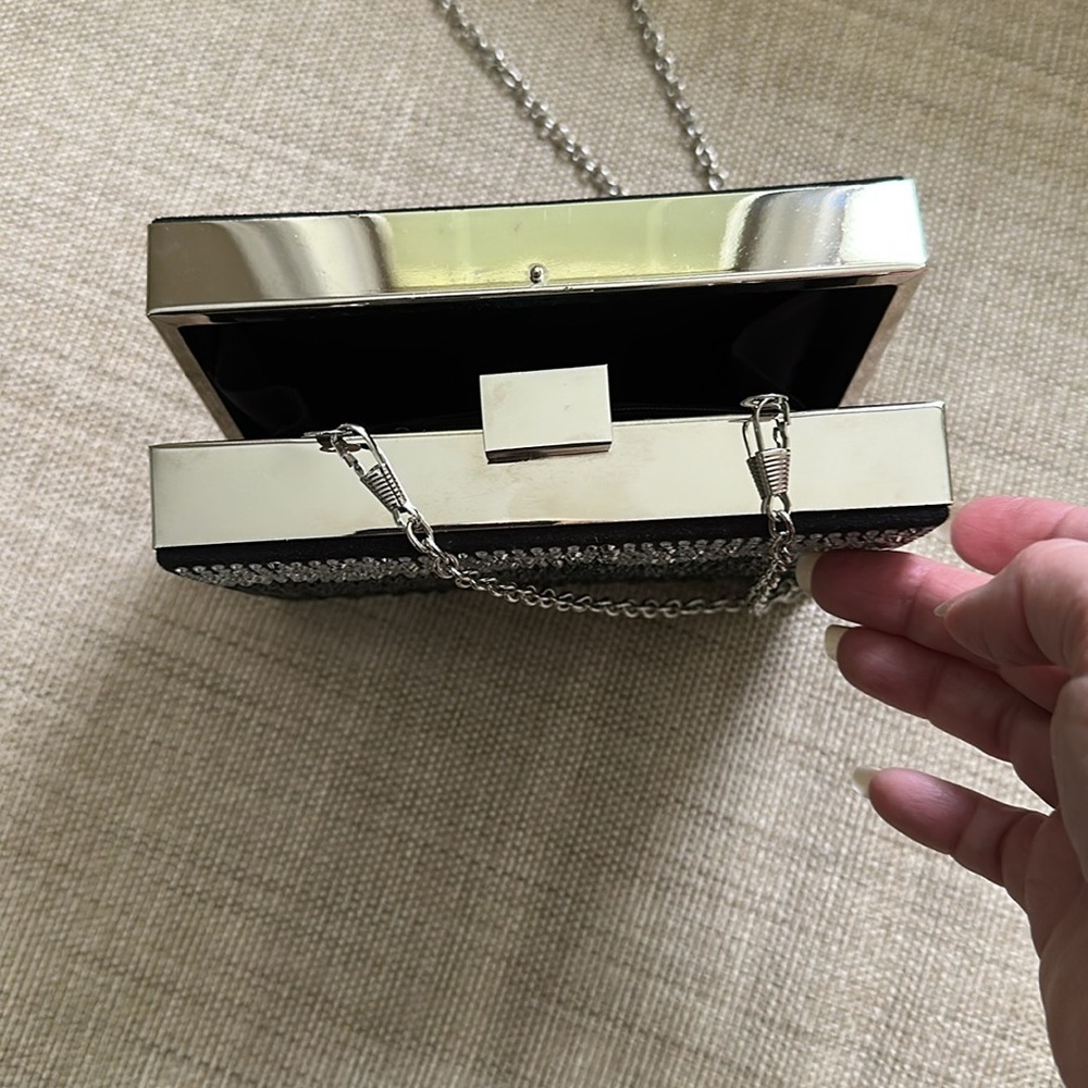 Natasha Couture Evening hard-sided box clutch shoulder Crystal /rhinestone Bling - Picture 6 of 10